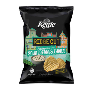Kettle Ridge Cut European Sour Cream & Chives 45g x 18 (1 Box)
